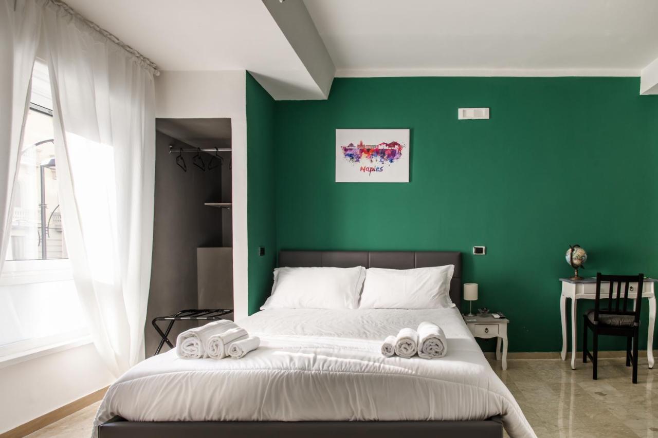 Borgo Santa Lucia B&B Napoli Eksteriør billede